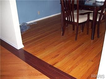 3rd image of 254 Penwood Ct