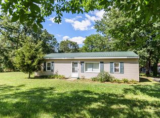 1289 Railroad Ln, Pamplin, VA 23958