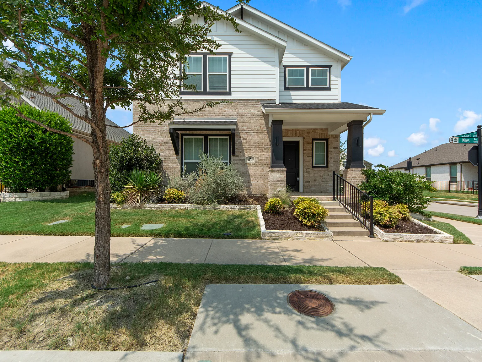 4 bed, 3097 sqft, $3,495 — Photo 1