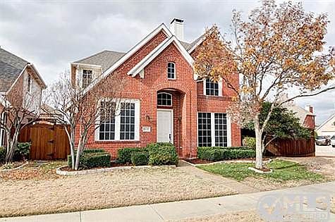 1st image of 8633 Old Oak Dr