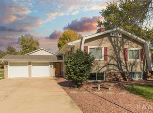 6023 W Sioux Trl, Peoria, IL 61607