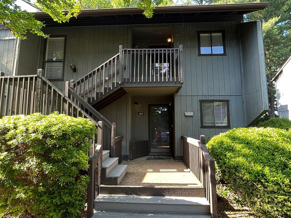 1st image of 144 Cedar Cove Ln