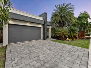 217 NE 21st Ct, Fort Lauderdale, FL 33305