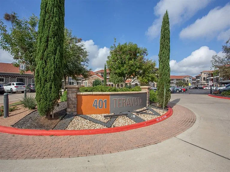 401 Teravista — Photo 44