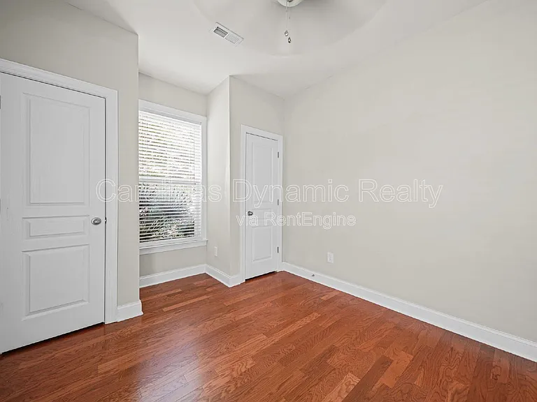 3405 Bidwell Ave — Photo 20