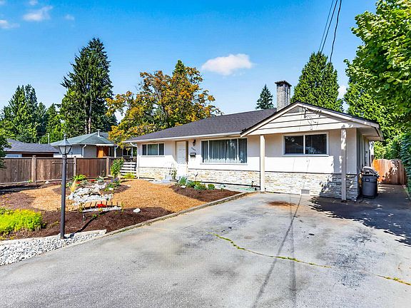 4th image of 21437 122nd Ave