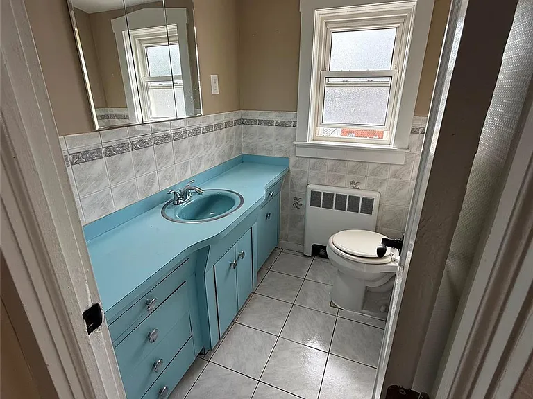27 Caldwell Rd — Photo 3