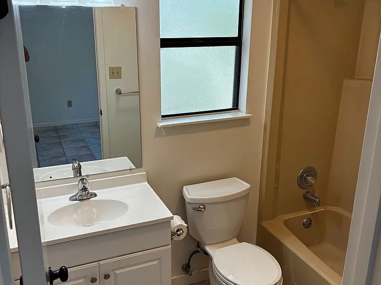 114 Roadrunner Trl — Photo 12