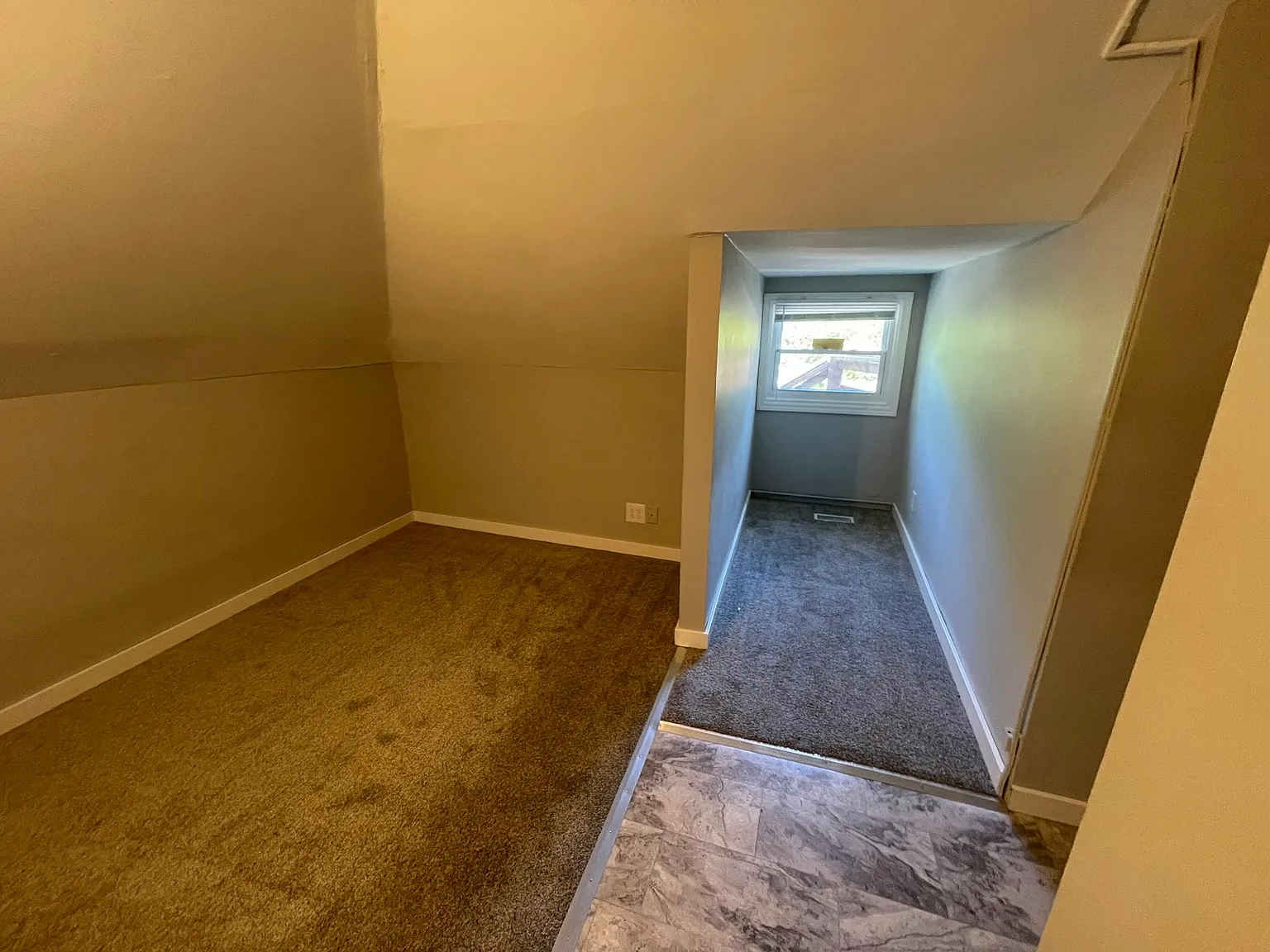 305 College Avenue, Unit 10 — Photo 3