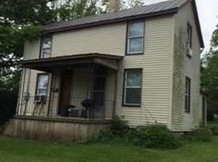 165 N 7th St, Ste Genevieve, MO