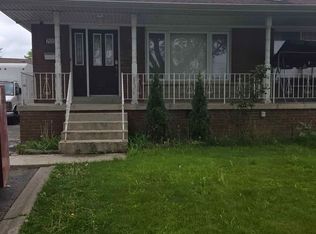 7022 Chigwel Ct, Mississauga, ON L4T 1N4