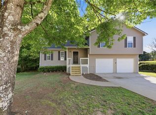 237 Winchester Dr, Villa Rica, GA 30180