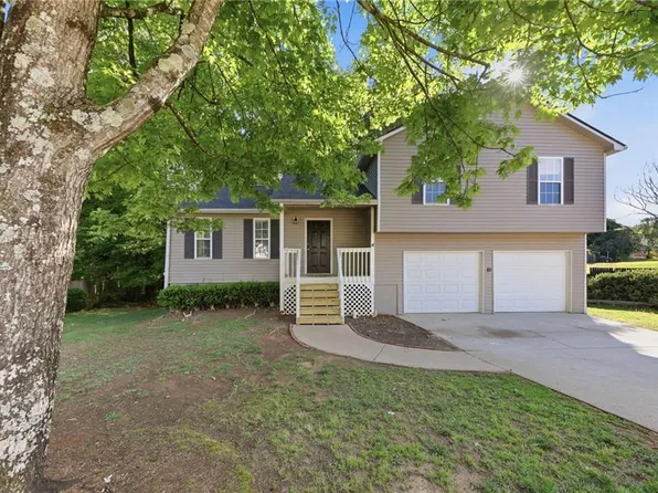 237 Winchester Dr, Villa Rica, GA 30180