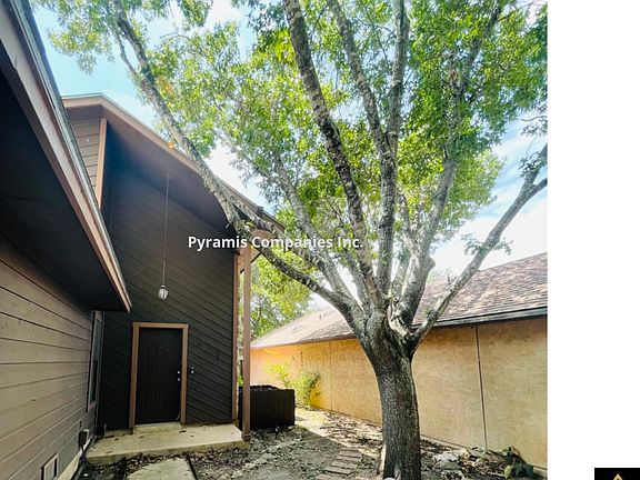 2nd image of 12519 Valle De Zavala