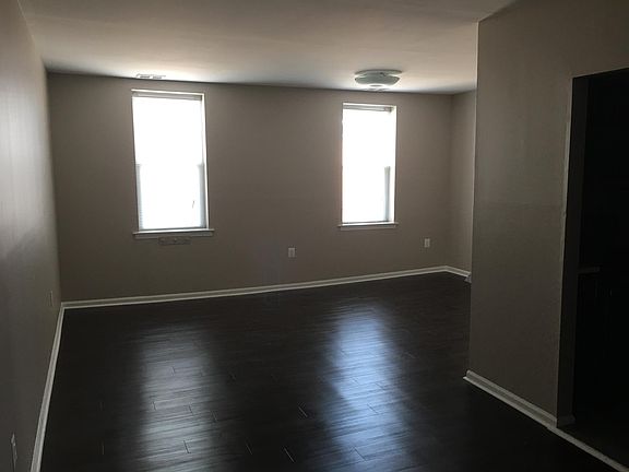 4th image of 2008 South St #2F