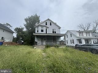 2nd image of 506 McCabe Ave