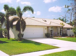 14584 Autumn Ave, Wellington, FL 33414