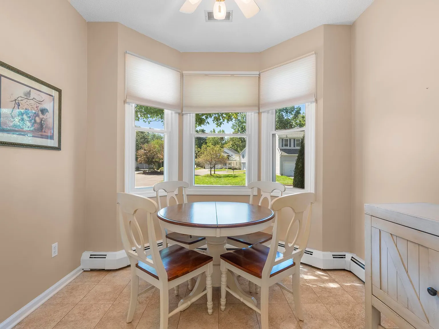 2 bed, 1194 sqft, $3,200 — Photo 4