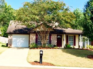205 John Wesley Dr, Starkville, MS 39759