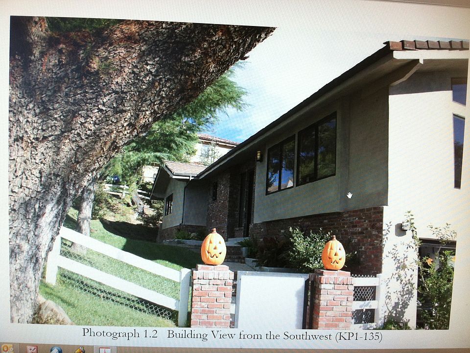 2nd image of 54 Dapplegray Rd