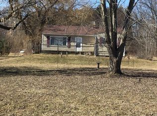 1072 Sunnydale St, Burton, MI 48509