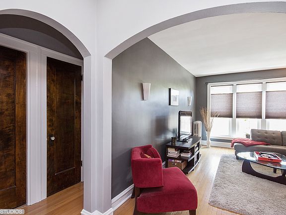 3rd image of 5136 N Ashland Ave APT 2