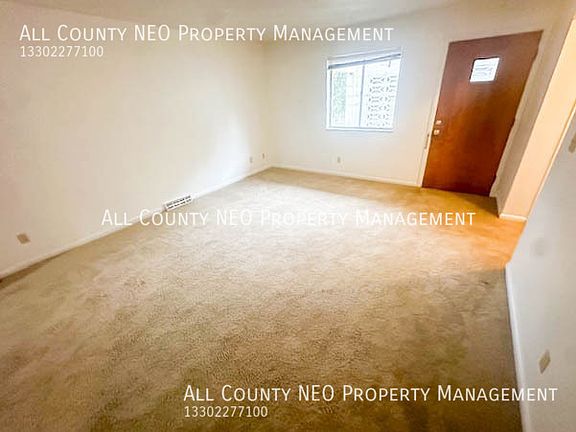 5th image of 1376 Forest Glen Dr APT 4