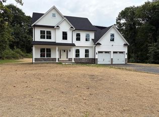 4 Rosewood Lane, Salisbury Mills, NY 12553