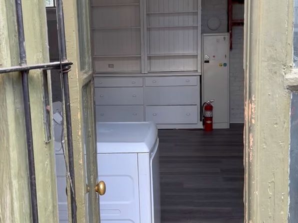 407 Hancock St #407
