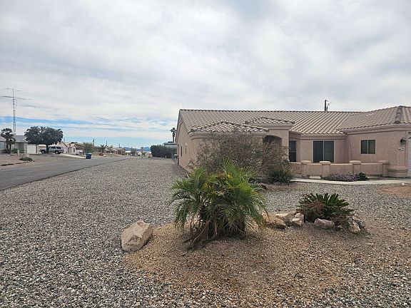 4th image of 3990 Chemehuevi Blvd