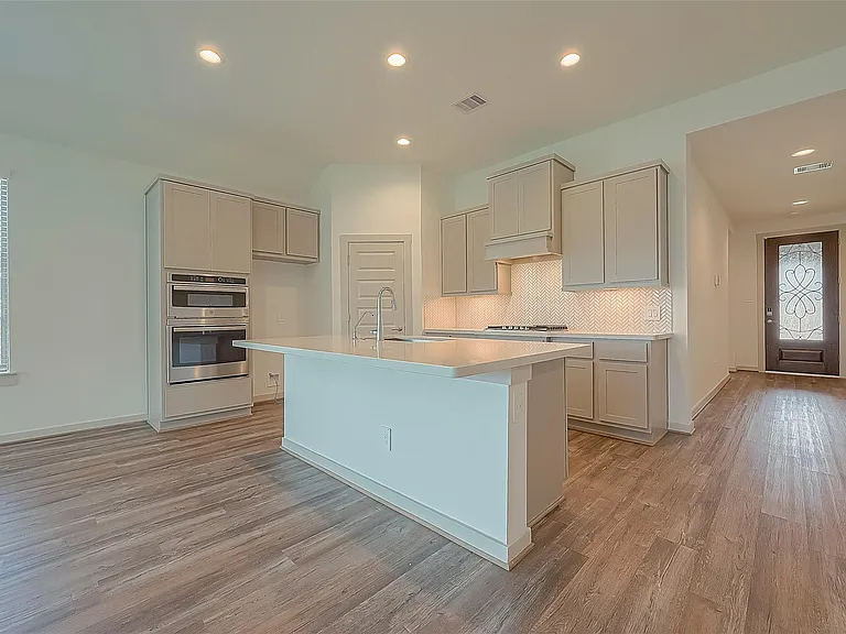 29326 Red Rocks Park Dr — Photo 15