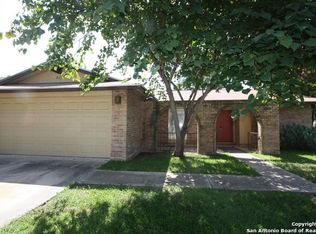 8318 Babe Ruth St, San Antonio, TX 78240