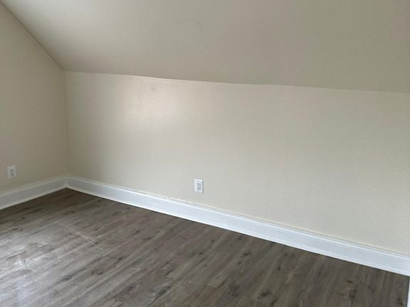 4th image of 101 Avenue 117 St #3