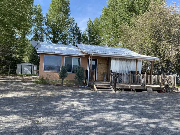 87077 Christmas Valley Hwy, Christmas Valley, OR 97641