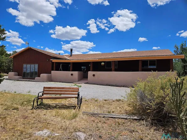 189 Whispering Cedars Rd, Jamestown, NM 87347