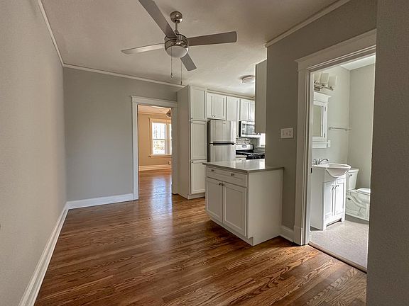 2nd image of 1029 Art Hill Pl #A
