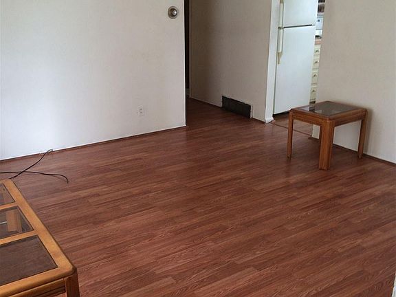 2nd image of 1243 McKinley Ave