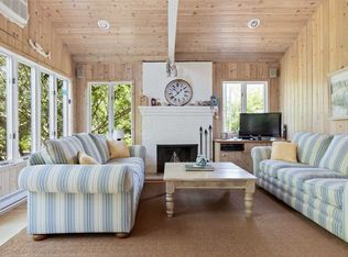17 Bayberry Walk, Ocean Beach, NY 11770