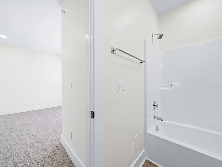 1424 Spring Pointe Ln — Photo 12
