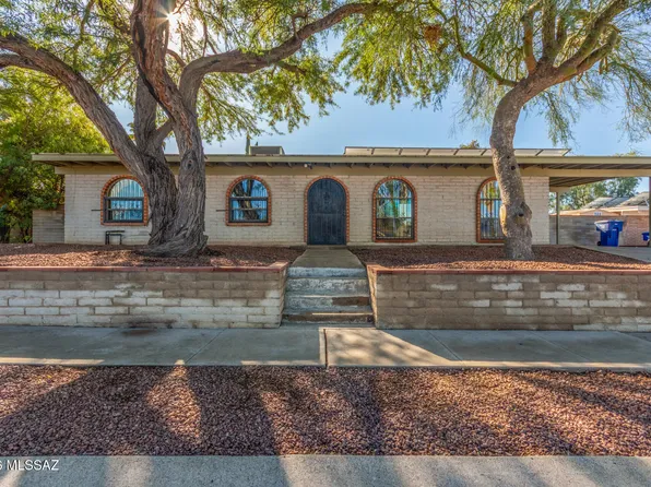 9562 E 29th St, Tucson, AZ 85748