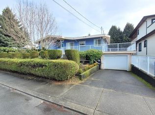 2126 Meadows St, Abbotsford, BC V2T 3A6