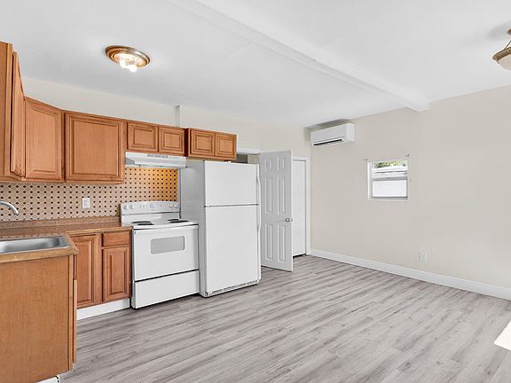 5th image of 53 Hibiscus Ln