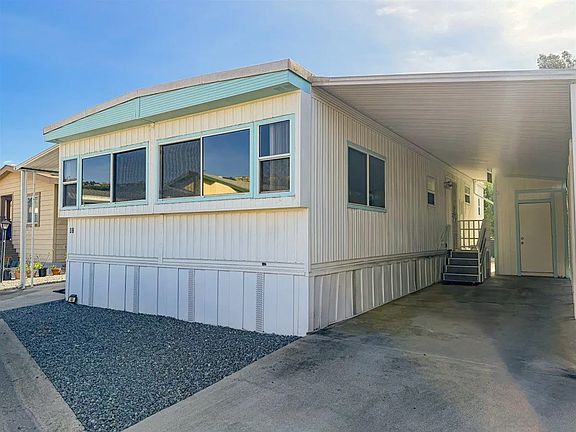 2nd image of 8712 N Magnolia Ave Spc 82