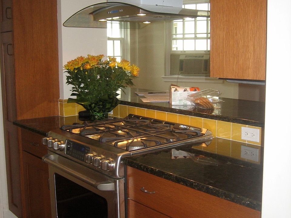 View from kitchen to main room