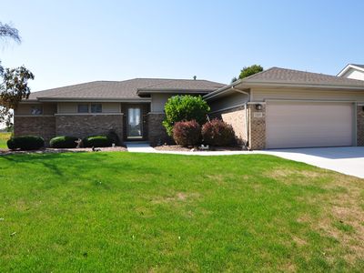 1008 Bonnie Ln, Peotone, IL, 60468