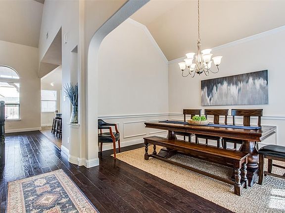 4th image of 1656 Bradford Grove Trl