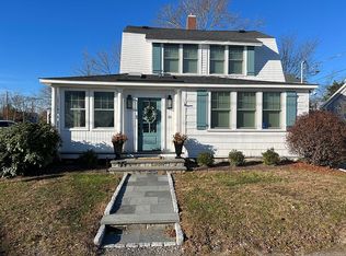 15 Leonard St, Warren, RI 02885