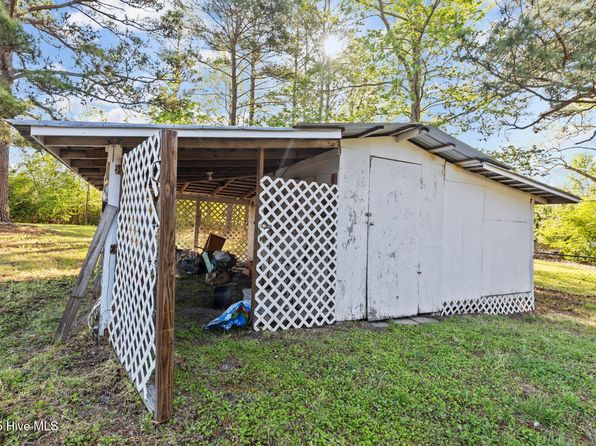 1438 Onslow Pines Road, Jacksonville, NC 28540