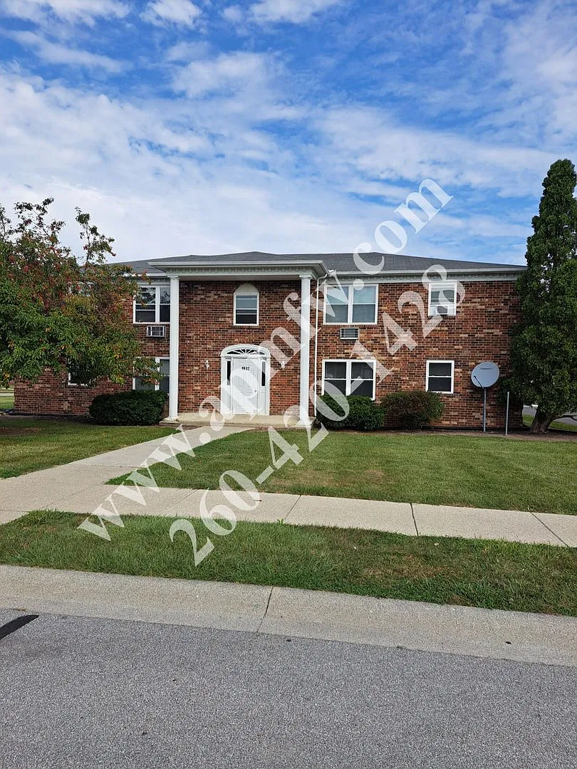 4617 Furge Dr — Photo 1