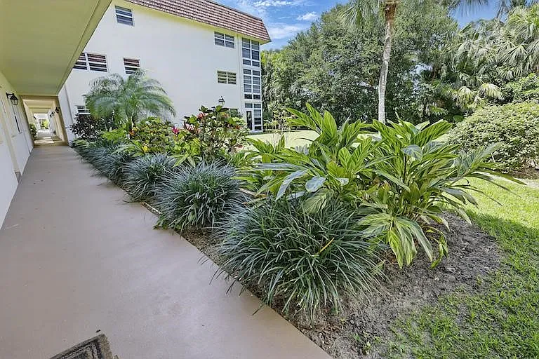 Building Photo - 5400 Highway A1A #B8